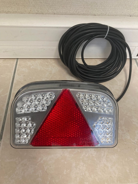 Feux 7 fonction � LED